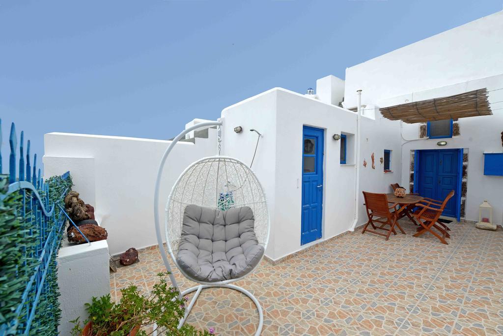 Tatil Evi Kleo's *